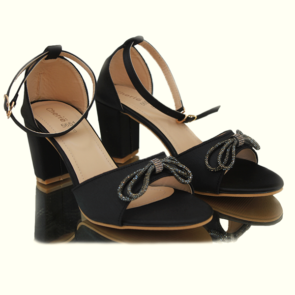 Black Heel Sandal for women