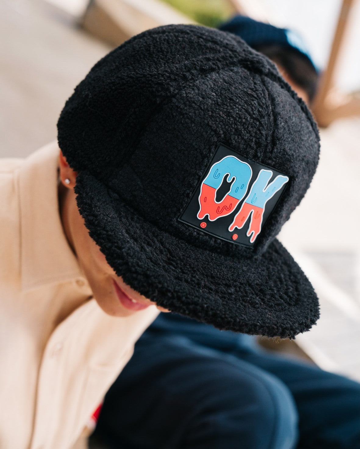 BOB OK Gradient Black Fluffy Hip Hop Cap