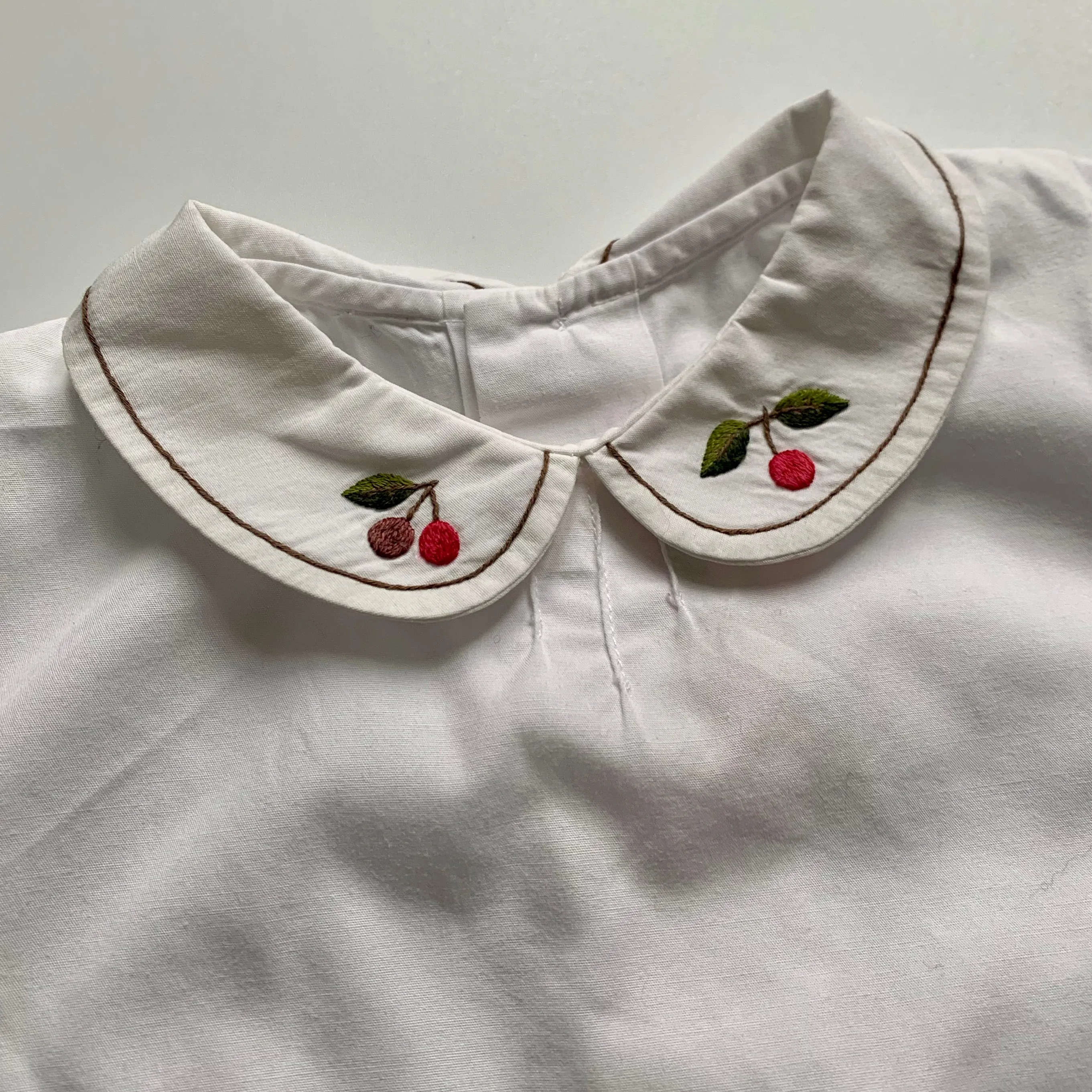 Bonpoint White Short Sleeve Blouse With Collar: 18 Months