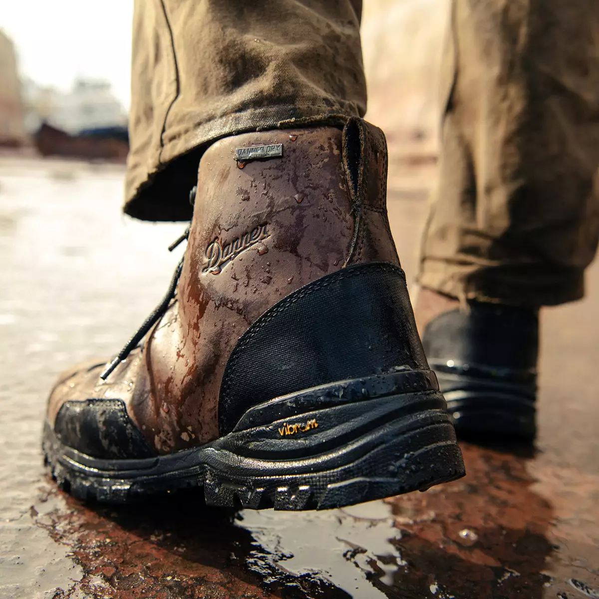 Danner Men's Stronghold 6 Comp Toe WP Work Boot -Brown- 16723