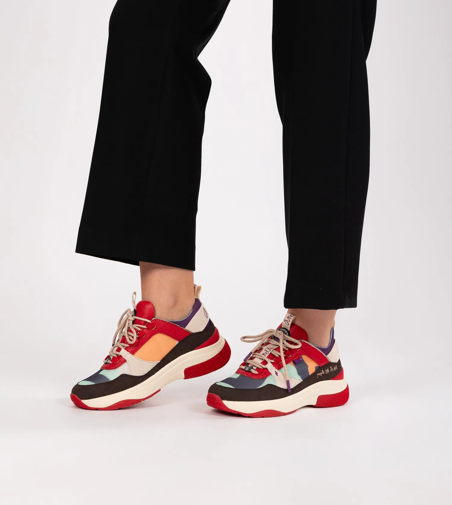 Fashion red sneakers