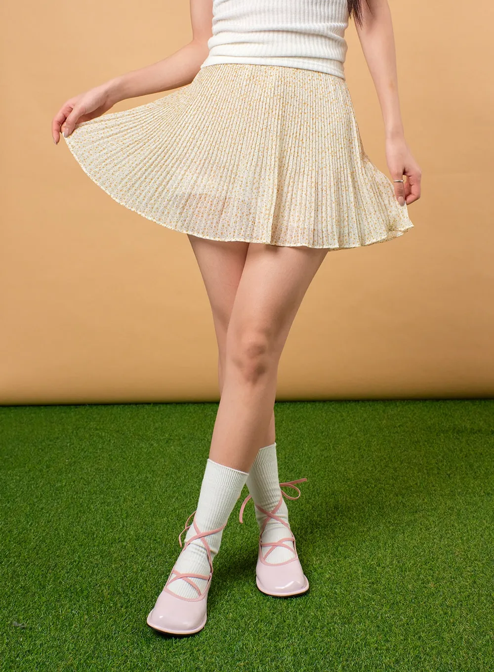 Floral Flare Mini Skirt IJ430