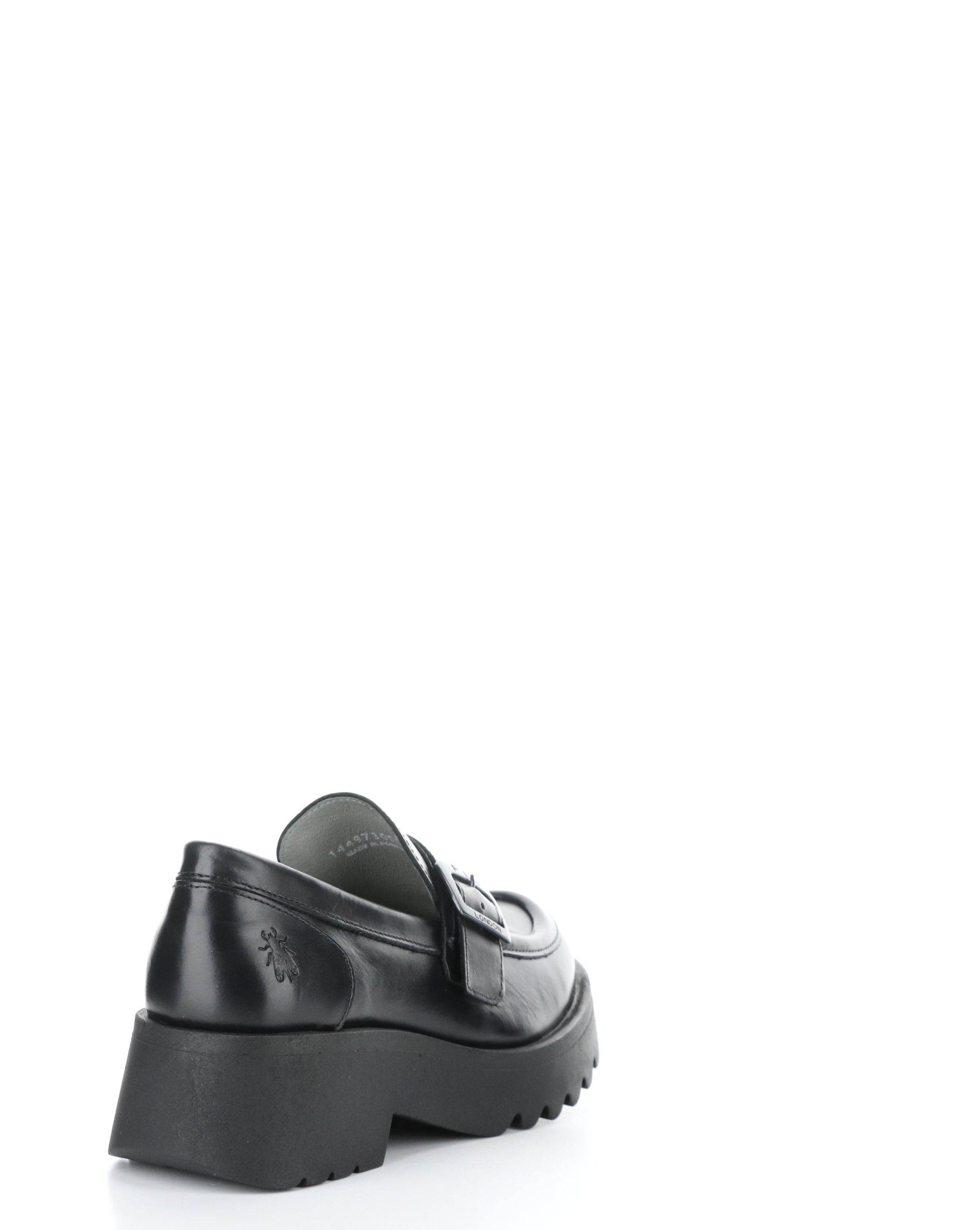 MAUI973FLY 000 BLACK Round Toe Shoes