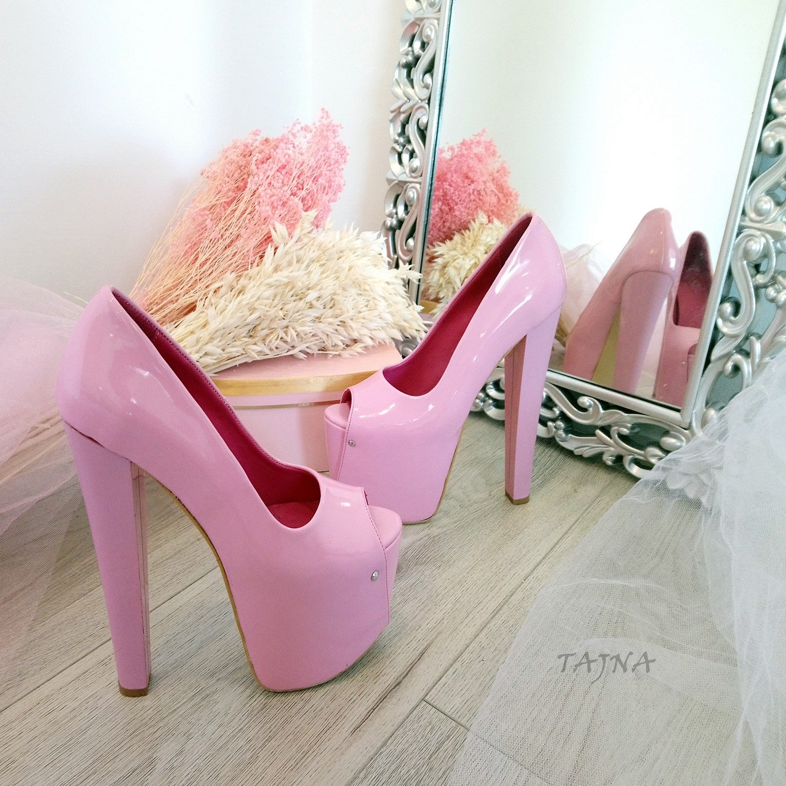 Peep Toe Pink Patent Leather 19 cm High Heel Platform Shoes