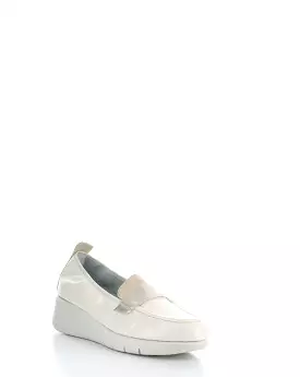 SCREEN MIXED WHITE Round Toe Shoes