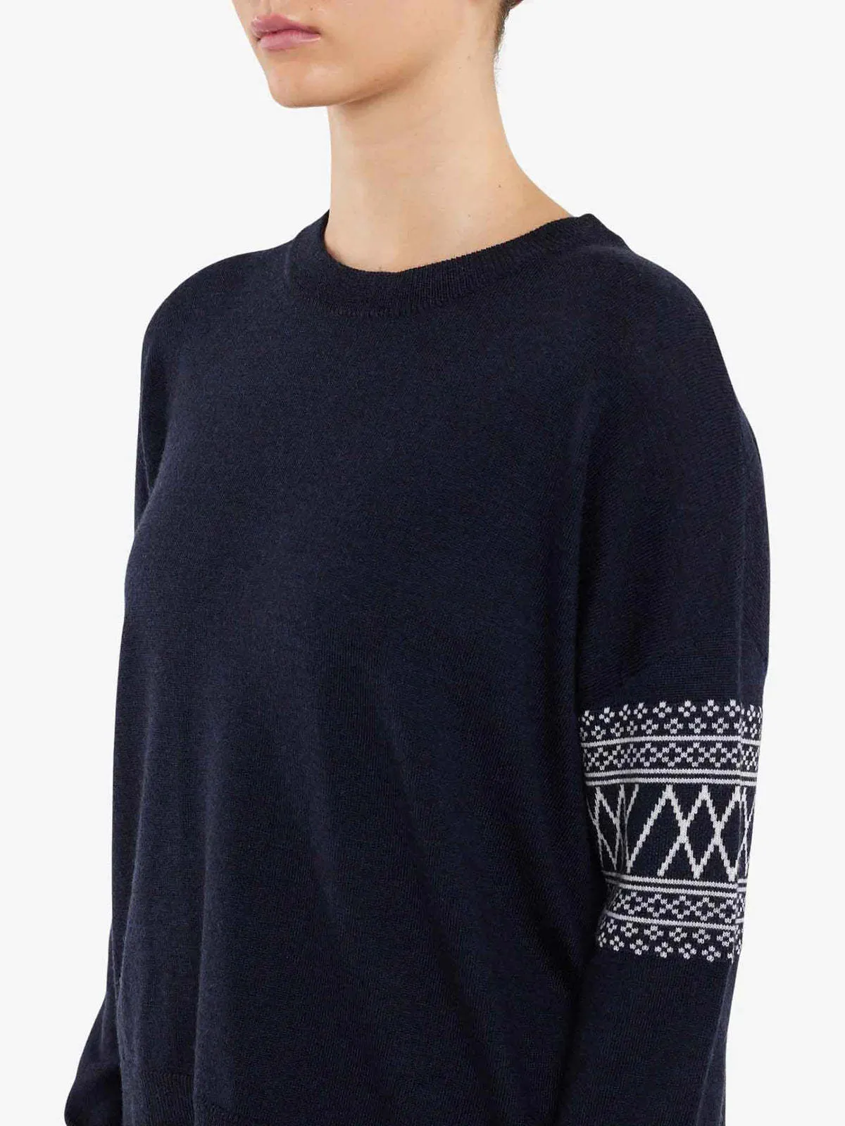 SIGNATURE SWEATER - NAVY