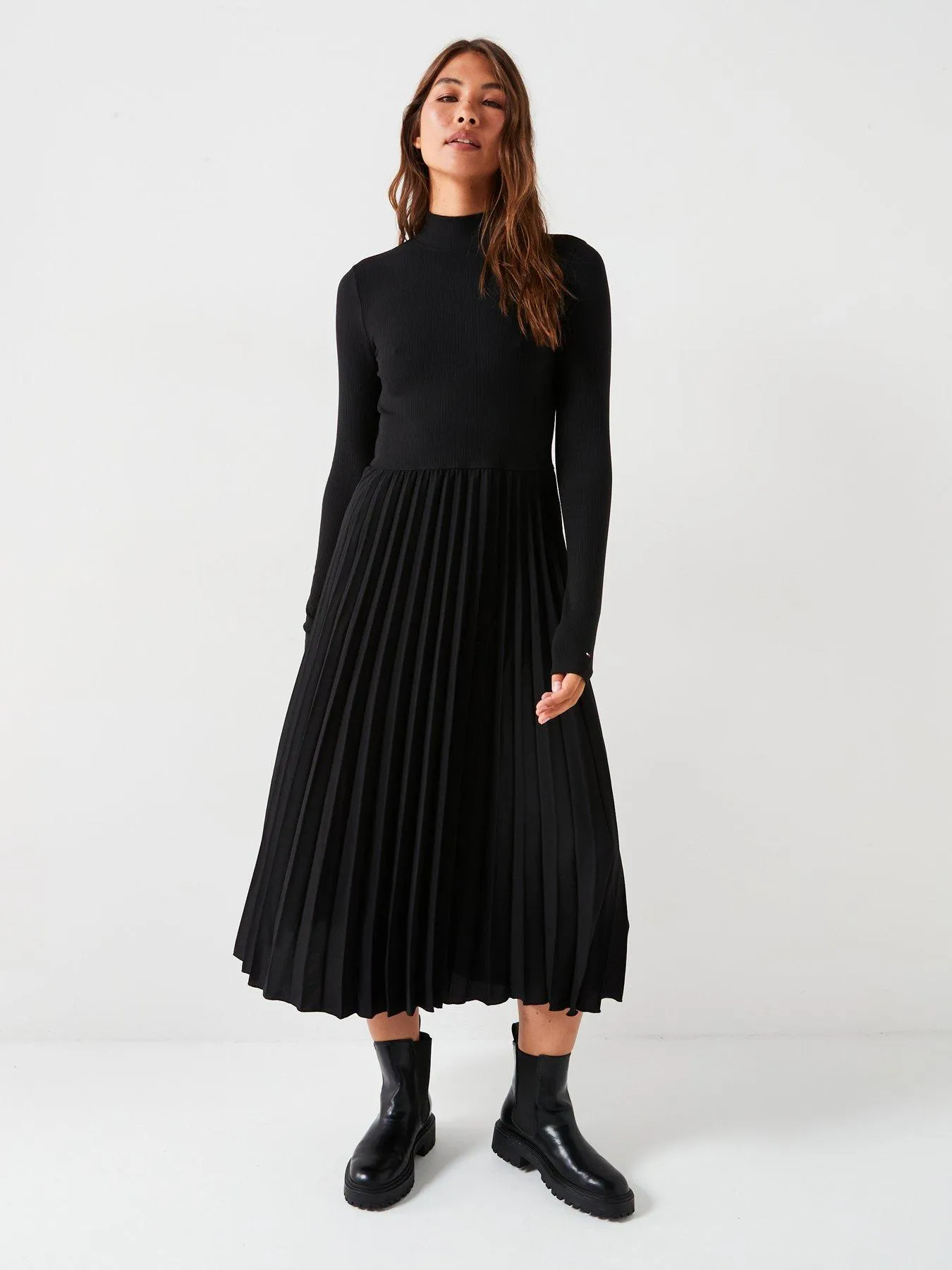 Tommy Hilfiger Pleated Long Sleeve Dress - Black