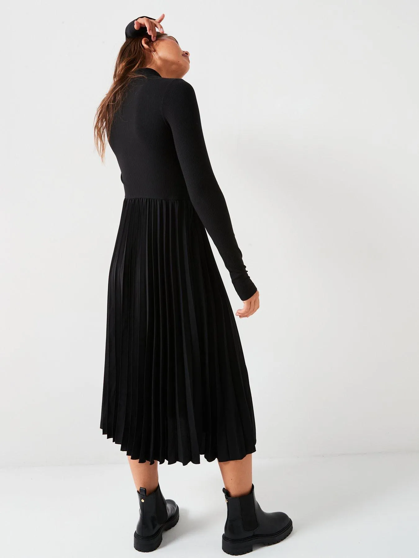 Tommy Hilfiger Pleated Long Sleeve Dress - Black