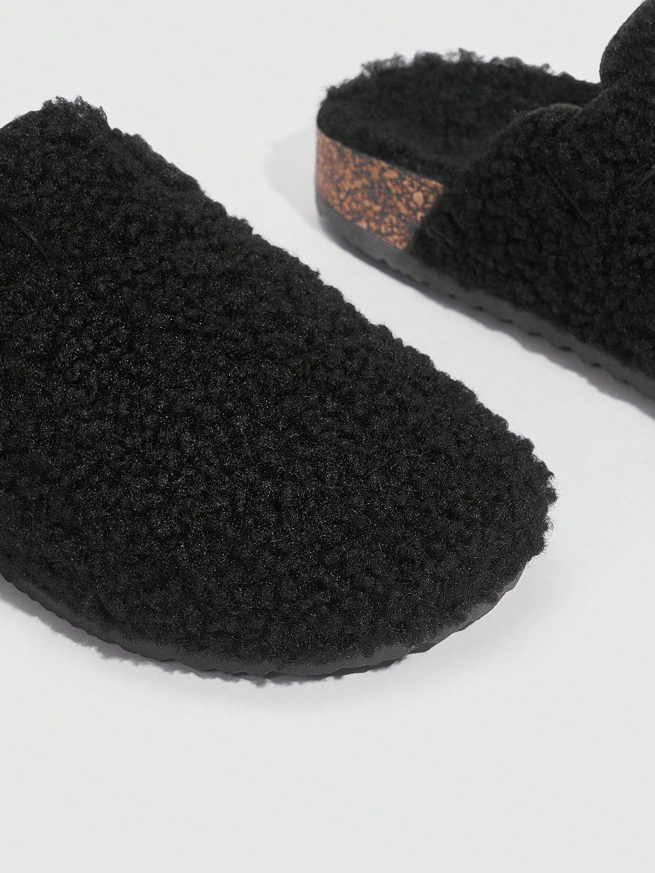 Woman Shoes Round Toe Comfortable Outdoor Black Flat Furry Slippers